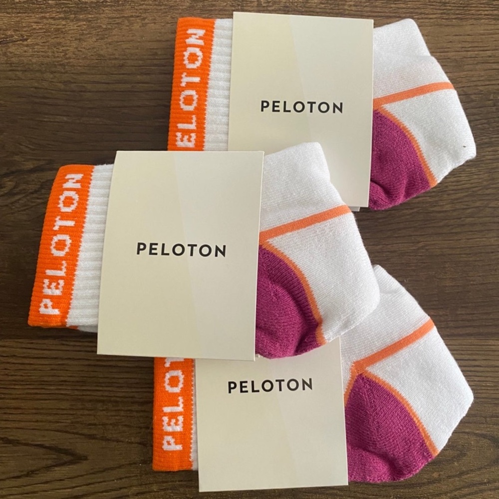 NWT LOT OF 3 Peloton Men & Women's Unisex Cotton Crew Socks Size Medium/Large